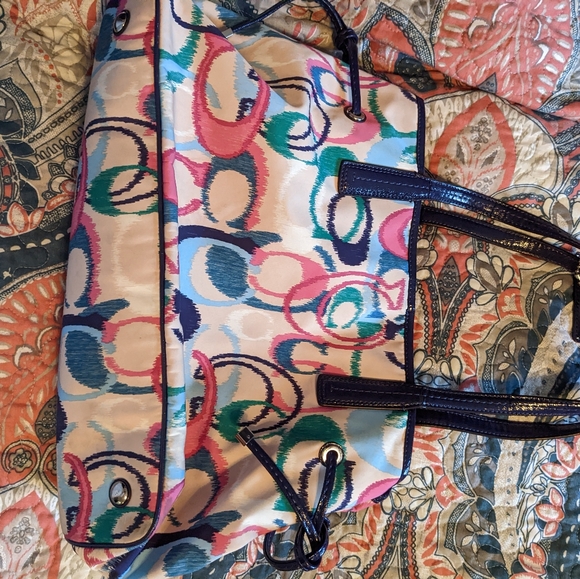 Coach satchel purse - Picture 2 of 4